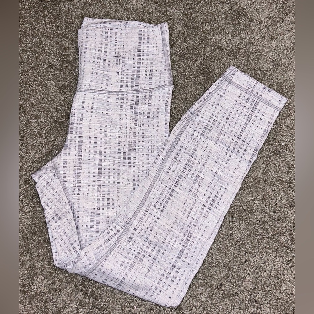 Lululemon leggings!